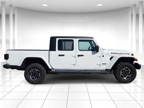 Used 2023 Jeep Gladiator Mojave w/ LED Lighting Group AWD/4WD image 2