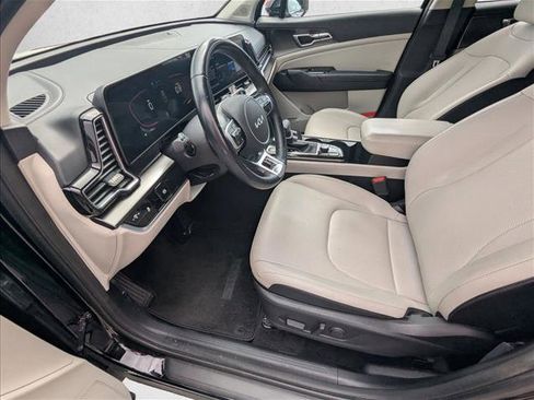 Used 2024 Kia Sportage EX FWD image 12