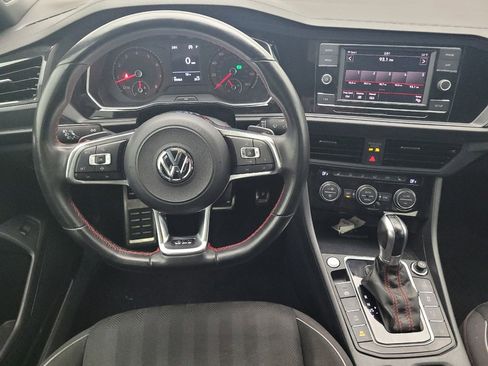 Used 2019 Volkswagen Jetta GLI image 22
