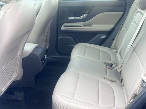 Certified 2023 Lincoln Corsair Reserve w/ Equipment Group 201A AWD/4WD image 27