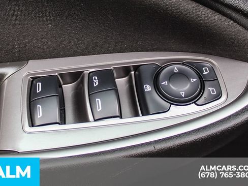 Used 2025 Chevrolet Malibu LT FWD image 39