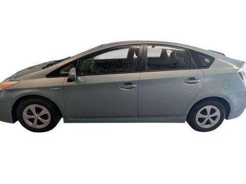 Used 2012 Toyota Prius Two FWD image 7