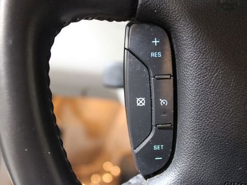 Used 2008 Chevrolet Impala SS w/ Convenience Package image 28