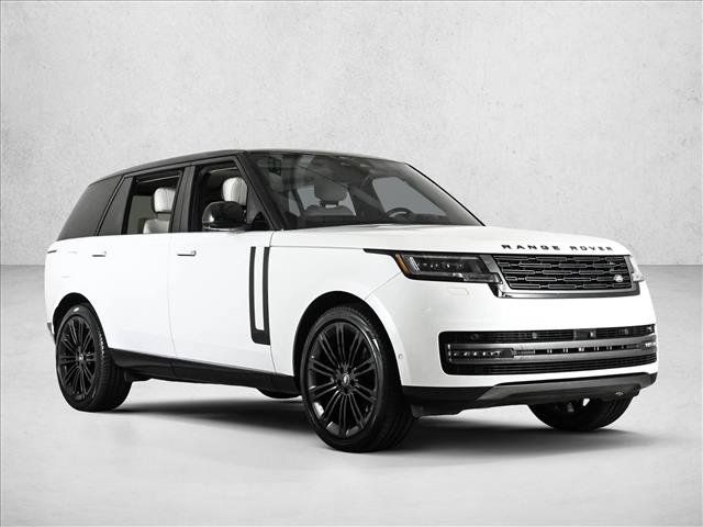 Used 2024 Land Rover Range Rover Long Wheelbase SE AWD/4WD image 3