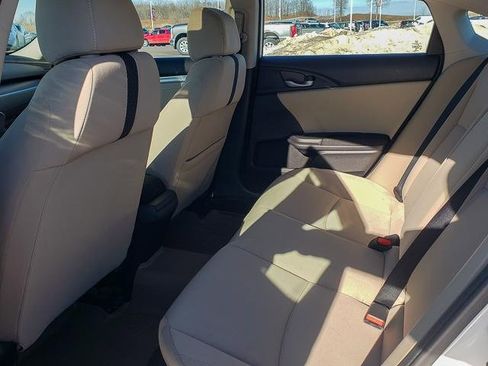 Used 2018 Honda Civic EX image 19