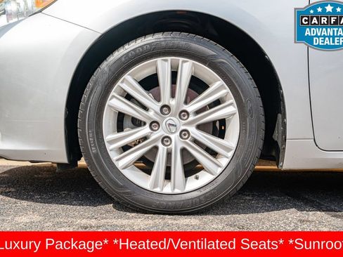 Used 2013 Lexus ES 350 w/ Luxury Pkg FWD image 11