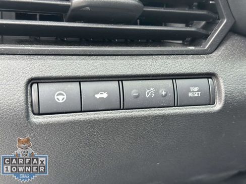 Used 2023 Nissan Altima 2.5 SV w/ SV Premium Package AWD/4WD image 26