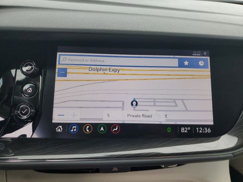 Used 2021 Buick Envision Essence w/ Technology Package I image 23