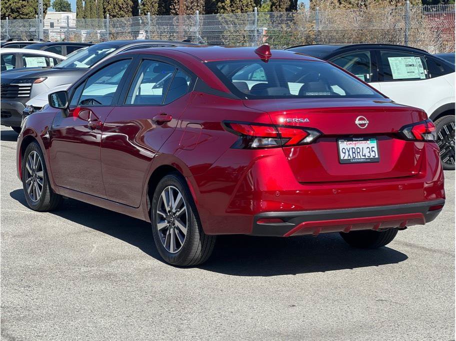 Certified 2025 Nissan Versa SV FWD image 6