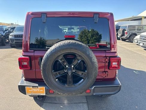 Certified 2021 Jeep Wrangler Unlimited Sahara AWD/4WD image 4