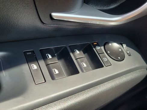 Certified 2025 Hyundai Tucson SE FWD image 17