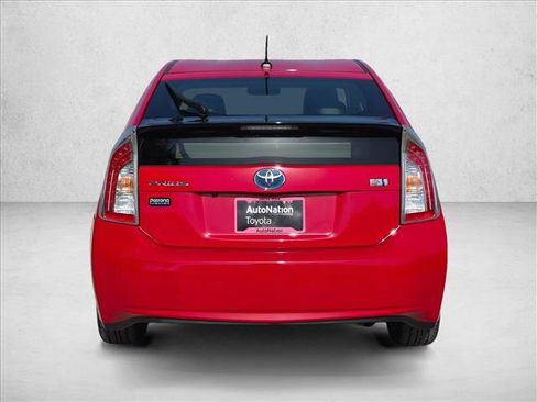 Used 2015 Toyota Prius Persona Series FWD image 7