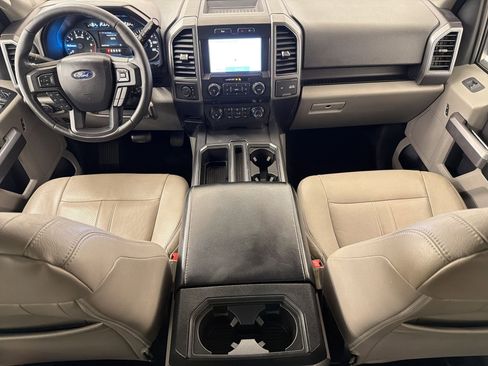 Used 2019 Ford F150 XLT w/ Equipment Group 302A Luxury AWD/4WD image 16