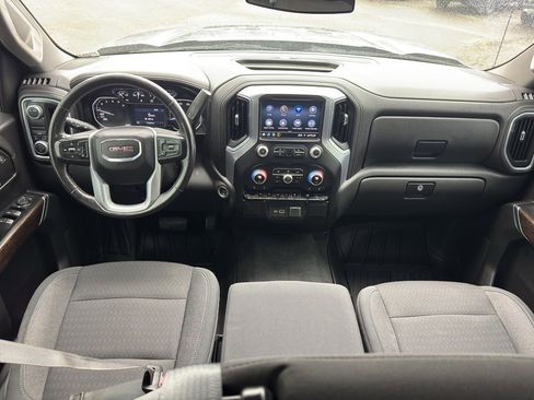 Used 2020 GMC Sierra 1500 SLE w/ SLE Value Package image 16