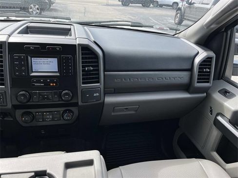 Used 2020 Ford F350 XL w/ Power Equipment Group image 12