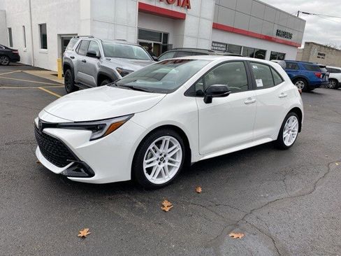 New 2026 Toyota Corolla SE image 6