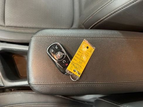 Used 2023 Buick Encore GX Select image 35