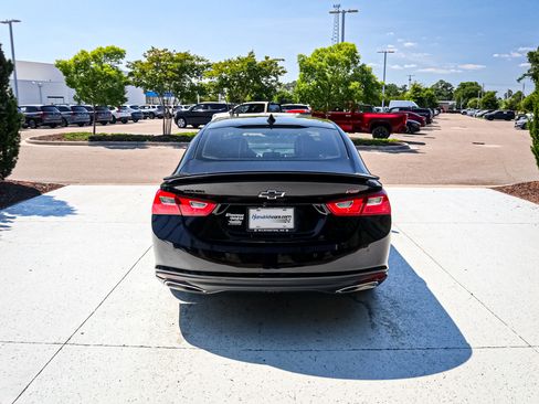 Used 2022 Chevrolet Malibu RS FWD image 9