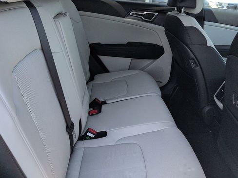 New 2026 Kia Sportage EX FWD image 8