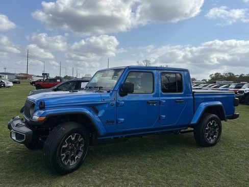 New 2026 Jeep Gladiator Sport AWD/4WD image 17