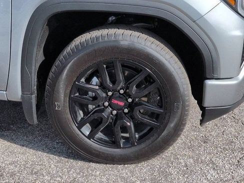 Used 2026 GMC Sierra 1500 Elevation RWD image 10
