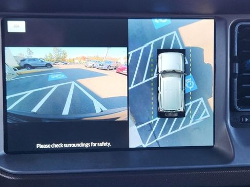 Used 2023 Ford Bronco Outer Banks image 30