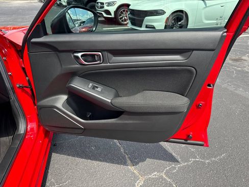 Used 2025 Honda Civic Sport image 15
