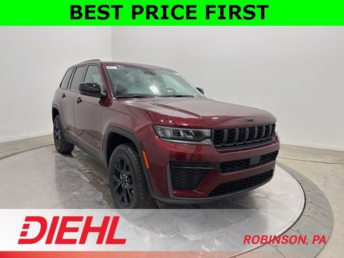 New 2026 Jeep Grand Cherokee Altitude image 1