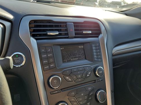 Used 2018 Ford Fusion S image 20