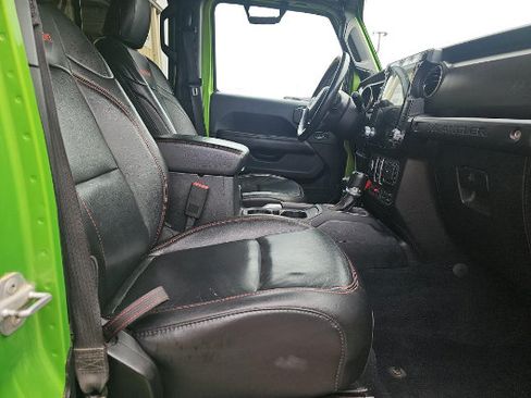 Used 2019 Jeep Wrangler Unlimited Rubicon w/ Uconnect 4C Nav & Sound Group AWD/4WD image 12