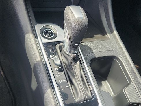 Certified 2023 Nissan Sentra SV FWD image 14