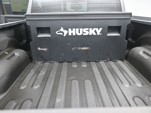 Used 2024 RAM 2500 Tradesman w/ Chrome Appearance Group AWD/4WD image 10