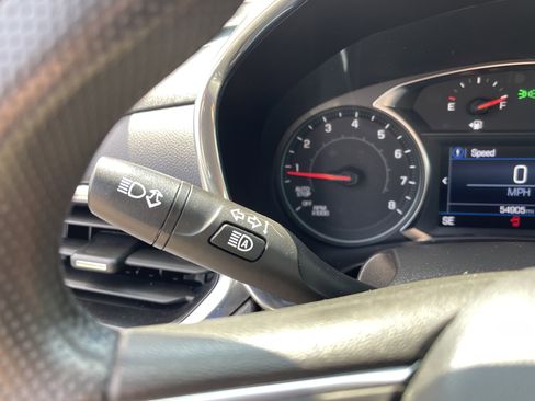 Used 2023 Chevrolet Equinox LT image 21