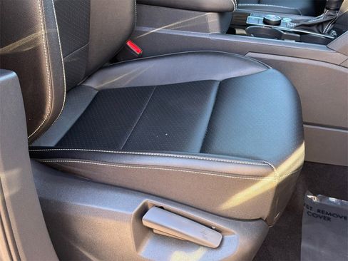 Used 2022 Volkswagen Atlas SE w/ Panoramic Sunroof Package image 12