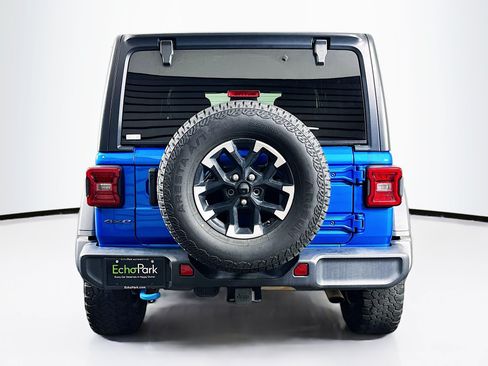 Used 2024 Jeep Wrangler Unlimited Rubicon 4xe AWD/4WD image 7
