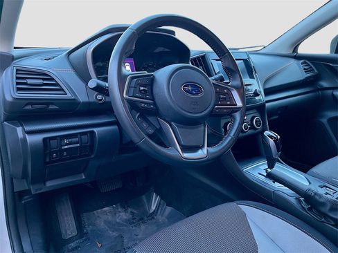 Used 2023 Subaru Crosstrek 2.0i Premium image 9