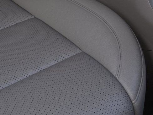 New 2026 GMC Sierra 2500 SLT image 45