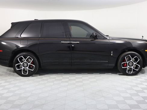 Certified 2023 Rolls-Royce Cullinan Black Badge w/ Driver's Package AWD/4WD image 8