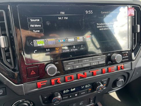 Certified 2025 Nissan Frontier PRO-4X w/ Pro Premium Package AWD/4WD image 15