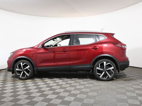Used 2021 Nissan Rogue Sport SL w/ Premium Package AWD/4WD image 2