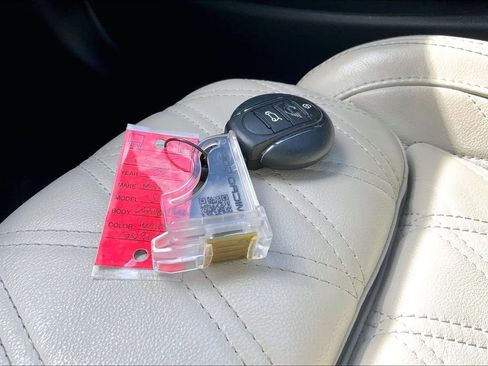 Certified 2023 MINI Cooper S w/ Signature Upholstery Package image 14