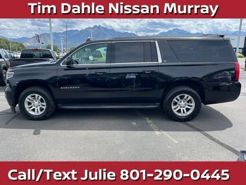 Used 2017 Chevrolet Suburban LT AWD/4WD image 7