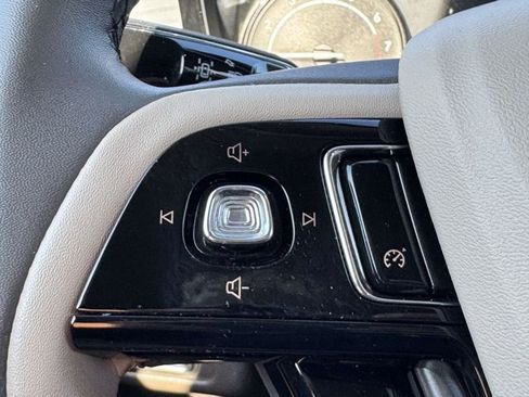 Used 2022 Lincoln Corsair AWD w/ Equipment Group 101A image 19