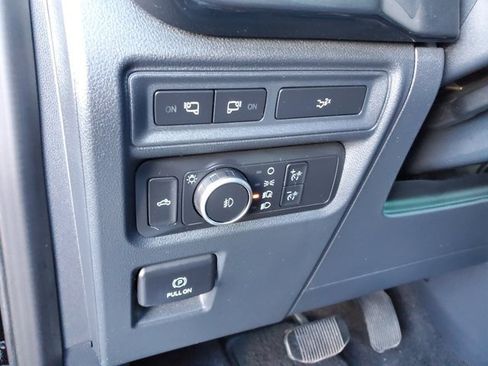 Certified 2022 Ford F150 XLT w/ Equipment Group 302A High image 15