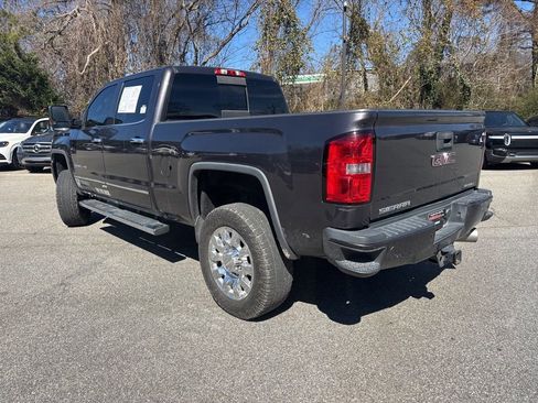 Used 2016 GMC Sierra 2500 Denali w/ Duramax Plus Package image 2