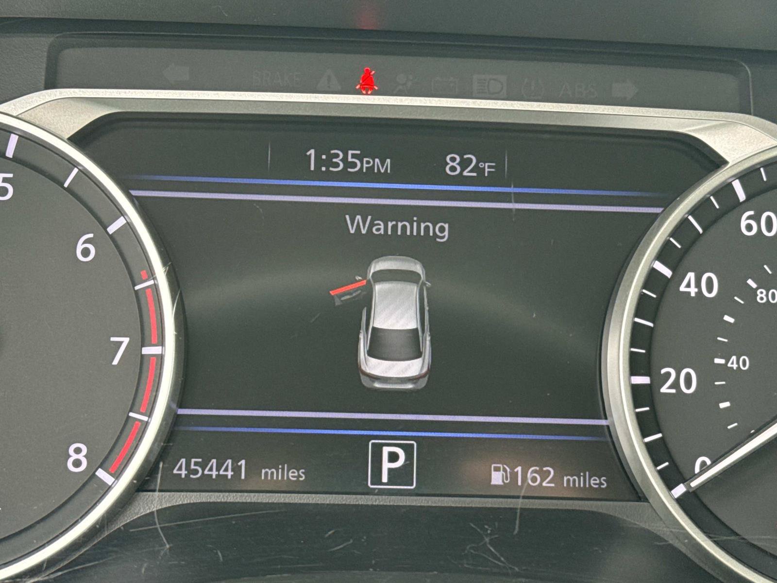 Used 2025 Nissan Sentra SR FWD image 29