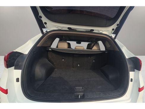 Used 2021 Hyundai Tucson Ultimate image 16