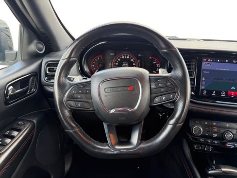 Used 2025 Dodge Durango GT AWD/4WD image 13