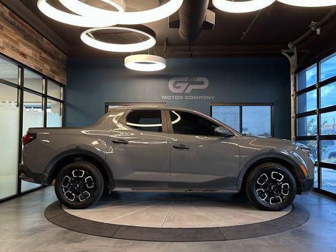 Used 2024 Hyundai Santa Cruz SEL image 2