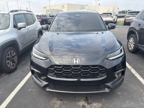 Used 2023 Honda HR-V LX image 2